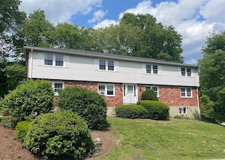 8 Zabriskie Dr Unit 8B, Newburyport, MA 01950
