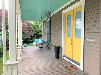 1482 Washington St Unit 1482, West Newton, MA 02465