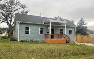 1030 Douglas St, Saint Joseph, MO 64505