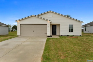 121 Olde Hearth Rd, New Market, AL 35761