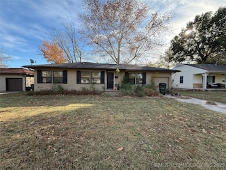 2405 Dayton St, Muskogee, OK 74403