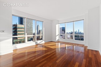 350 W 42nd St Unit 48E, New York, NY 10036