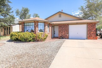 2220 Idaho Dr, Alamogordo, NM 88310