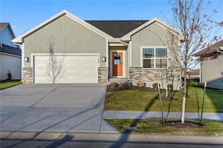 17122 W 168th Place, Olathe, KS 66062