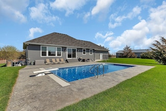 8619 State Highway 55 NW, Annandale, MN 55302