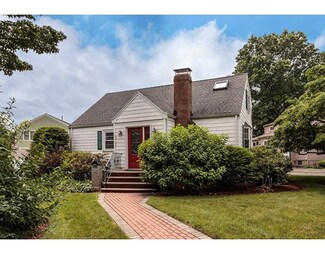 58 Hoitt Rd, Belmont, MA 02478