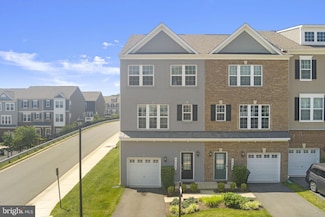 6094 Camerons Ferry Dr, Haymarket, VA 20169