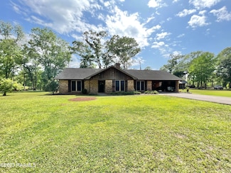 500l Degeyter Rd Unit L, Breaux Bridge, LA 70517