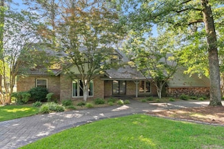 91 Valley Club Cir, Little Rock, AR 72212