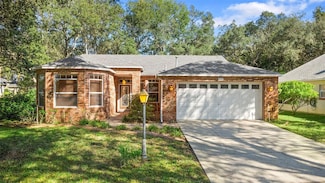 2047 Friar Tuck Ln, Orange City, FL 32763
