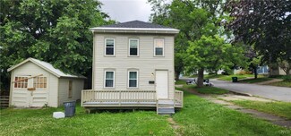 127 W Schuyler St, Oswego, NY 13126