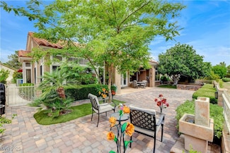2832 Castle Bar Dr, Las Vegas, NV 89134