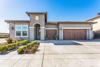 6585 W Stuart Ave, Fresno, CA 93723