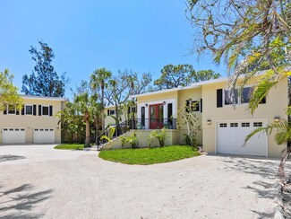 7320 Melaleuca Way, Sarasota, FL 34242