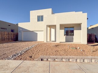 3360 Zinnia Ln, Santa Fe, NM 87507