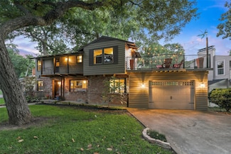 222 Appian Way, Dallas, TX 75216