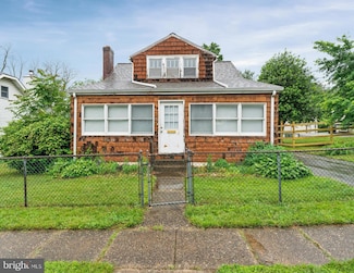 617 Armstrong Ave, Wilmington, DE 19805