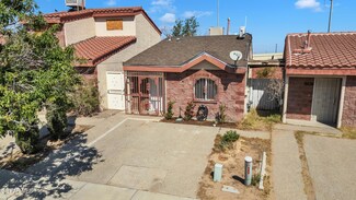 3632 Oasis Dr, El Paso, TX 79936
