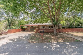 3721 Peach St, Euless, TX 76040