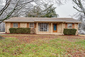 2439 Broadview Dr, Nashville, TN 37217
