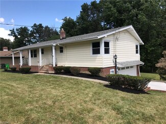 5381 Fairtree Rd, Bedford, OH 44146