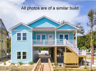 121 SE 19th St, Oak Island, NC 28465
