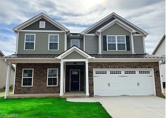 2945 Flat Rock Dr Unit 14, Winston-Salem, NC 27127