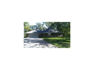 2601 S Lobb Cemetery Rd, Independence, MO 64057
