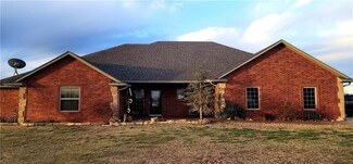 24086 E 1090 Rd, Weatherford, OK 73096