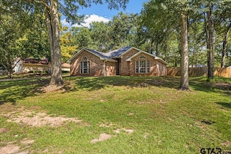 15560 Brittain Ct, Lindale, TX 75771