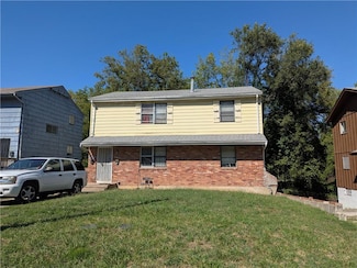 3102 E 61st St, Kansas City, MO 64130