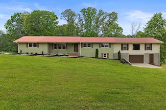 7881 County Road 94, Killen, AL 35645
