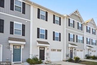 21 Mulberry Ln, Clementon, NJ 08021