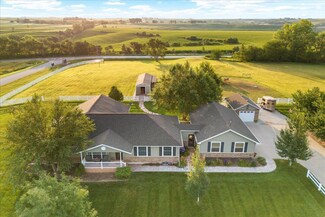 3340 Meriwether Lewis Ln, Missouri Valley, IA 51555
