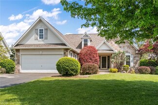 51 Walling St, Victor, NY 14564