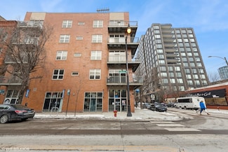 6 N May St Unit 303, Chicago, IL 60607