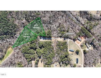 13-14 Northwood Ct, Roxboro, NC 27574