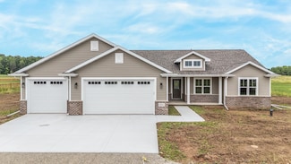 711 Wildwind Dr, Hortonville, WI 54944