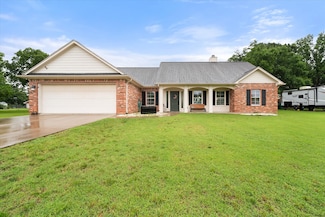 430 Oak Ridge Dr, Fairfield, TX 75840