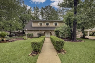 1938 Running Springs Dr, Kingwood, TX 77339