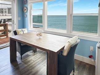 296 Central Ave, Marshfield, MA 02050