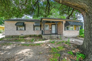 2912 Grayson Dr, Dallas, TX 75224