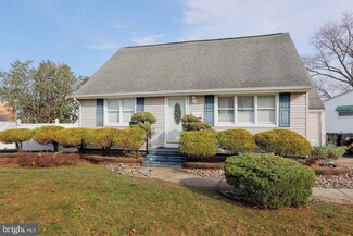 72 Hinkle Dr, Bordentown, NJ 08505