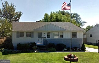 504 Polk St, Riverside, NJ 08075