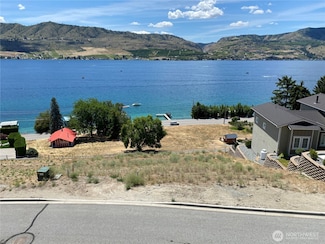 122 Mayer Dr, Chelan, WA 98816