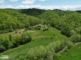 2274 S Ky 7, Sandy Hook, KY 41171