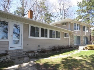 N4756 N Lakeshore Dr, Princeton, WI 54968