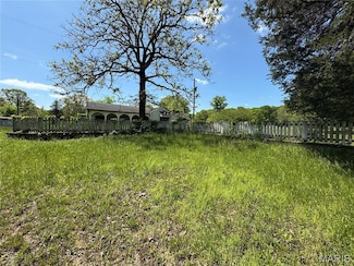 10195 Nokomis Rd, Breton Township, MO 63660