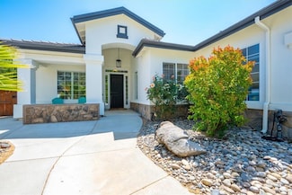 1050 Sleepy Hollow Rd, Paso Robles, CA 93446