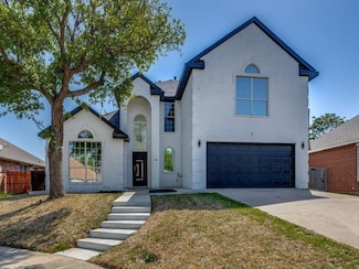 8474 Muirwood Trail, Fort Worth, TX 76137